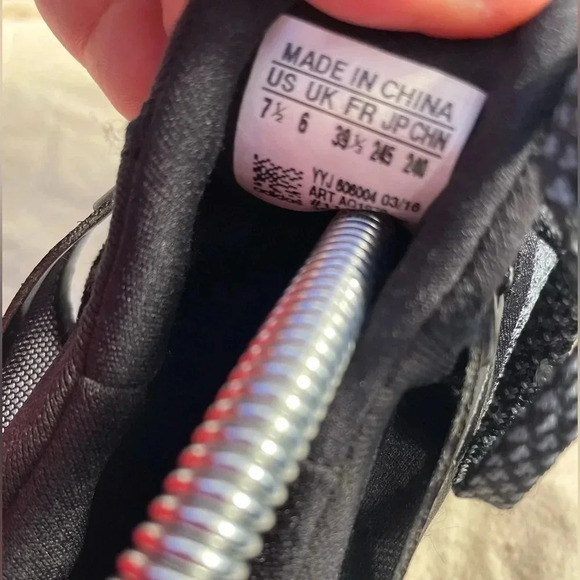 Adidas Pure Boost  Black Size 7.5 - Picture 10 of 12